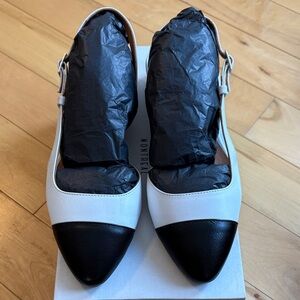 L’Intervalle Uda White Leather Shoes Size 38